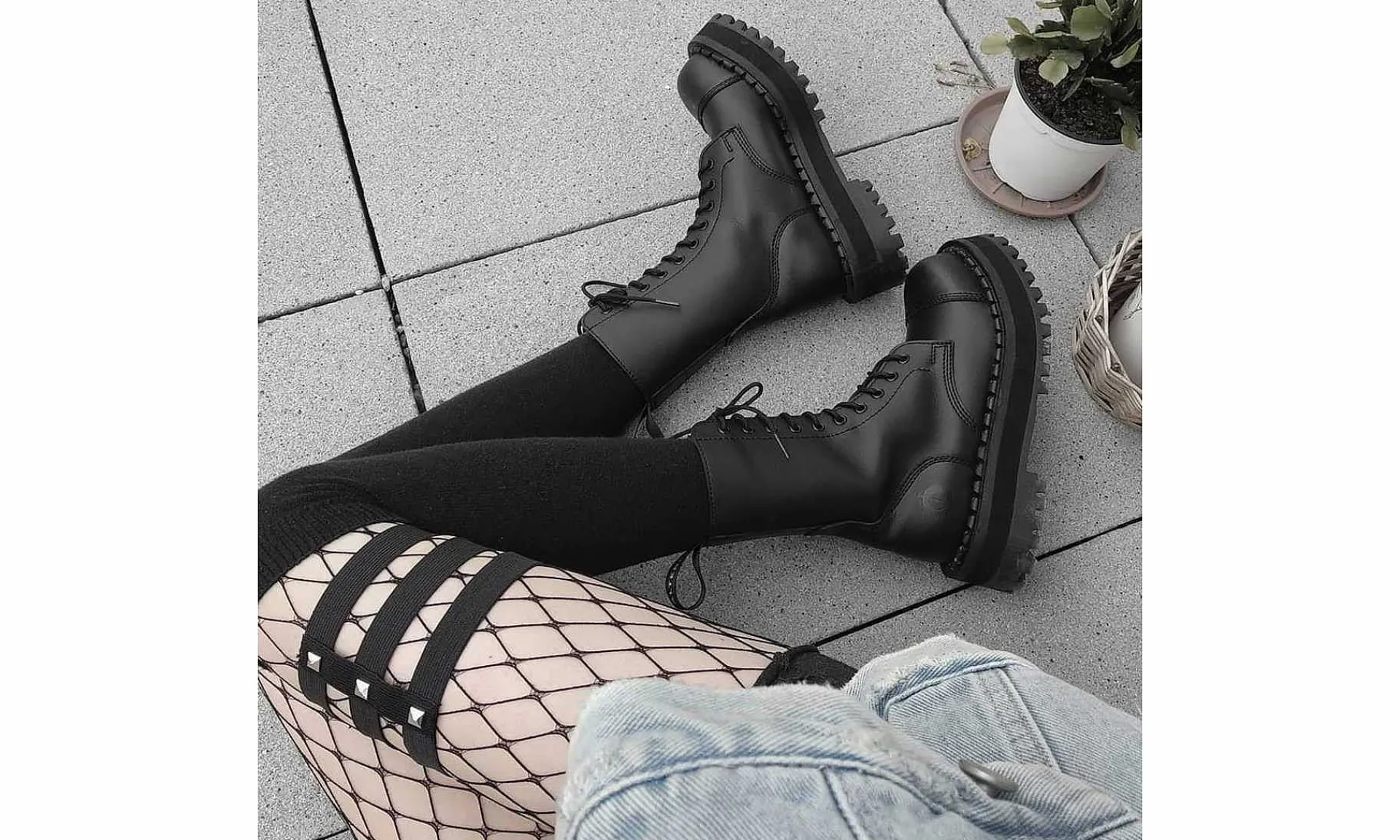 Damen Altercore 353 Black